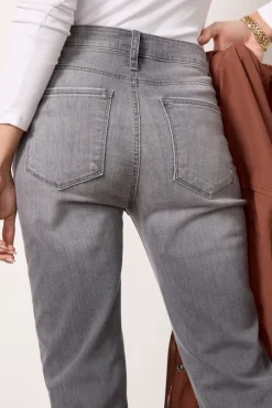 Jeans<KUT FROM THE KLOTH Reese Straight Certified