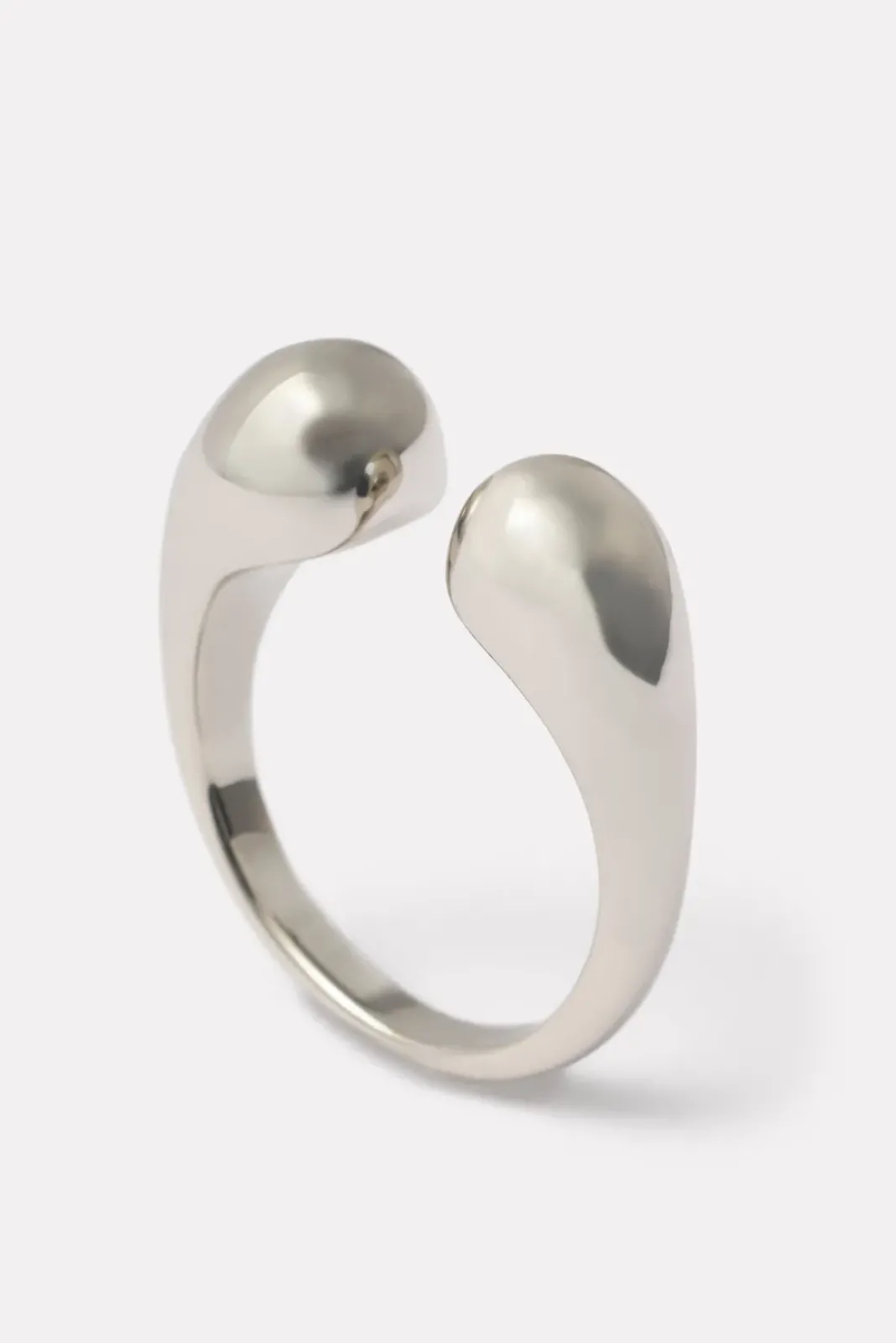 Jewelry<EVEREVE Regina Statement Ring Silver