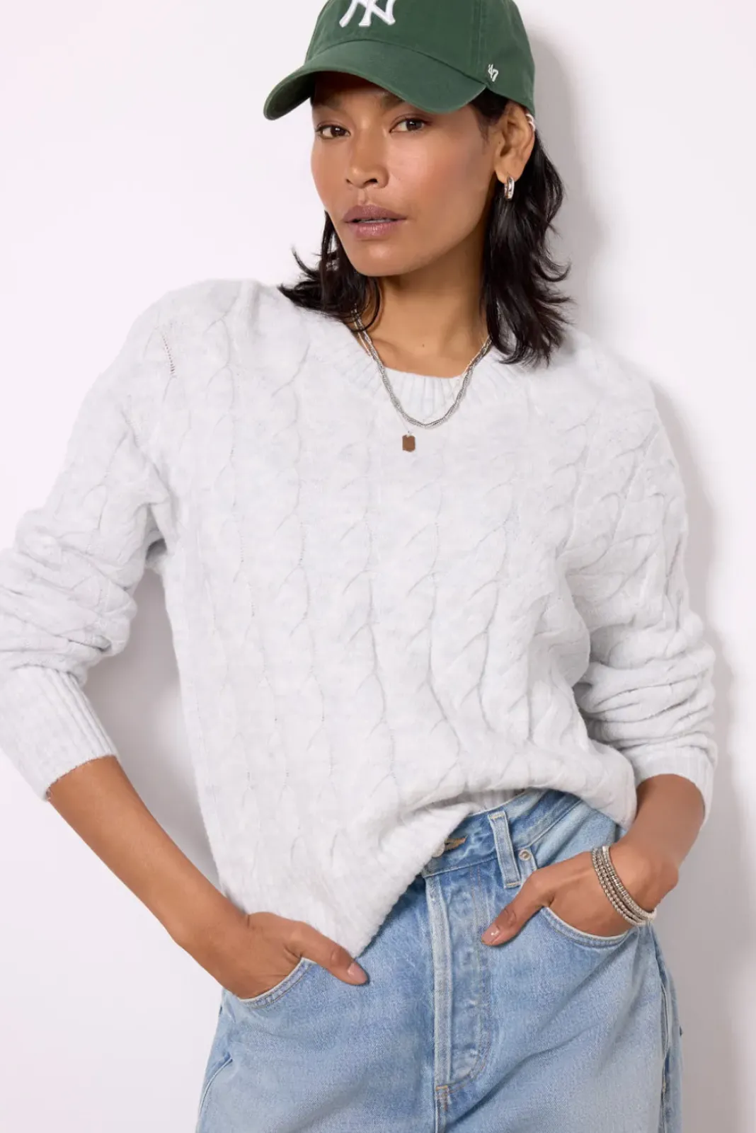 Sweaters<EVEREVE Renee Cable Pullover Grey
