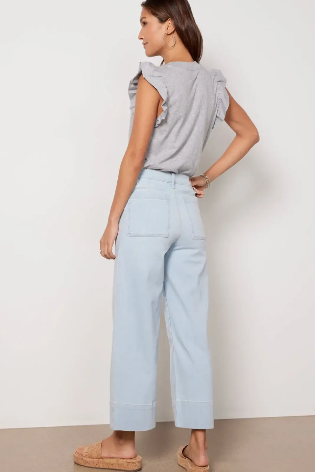 Jeans<FRAME 70s Patch Pocket Crop Clarity