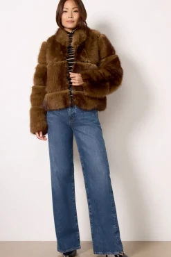 Blazers & Jackets<APPARIS Sai Short Coat Mink