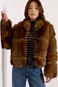 Blazers & Jackets<APPARIS Sai Short Coat Mink