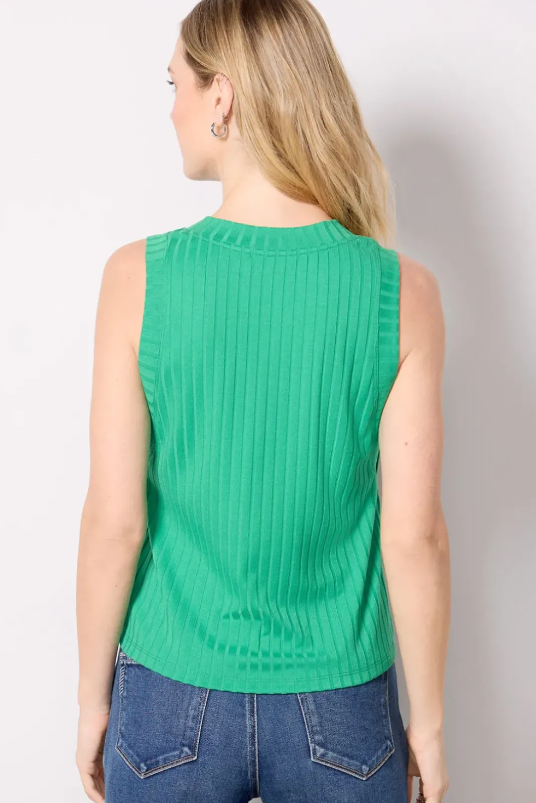 Tops & Tees<EVEREVE Sarina V Neck Tank Green