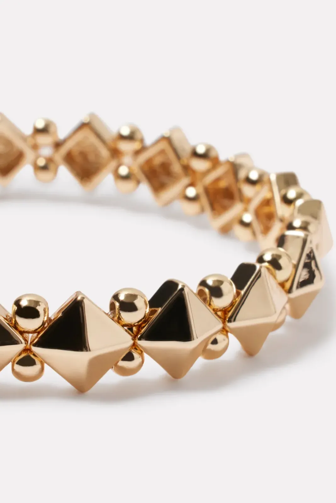 Jewelry<EVEREVE Spencer Studded Bracelet Gold
