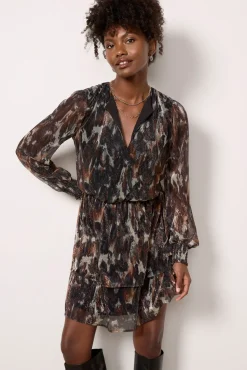 Dresses<EVEREVE Sutton Dress Multi