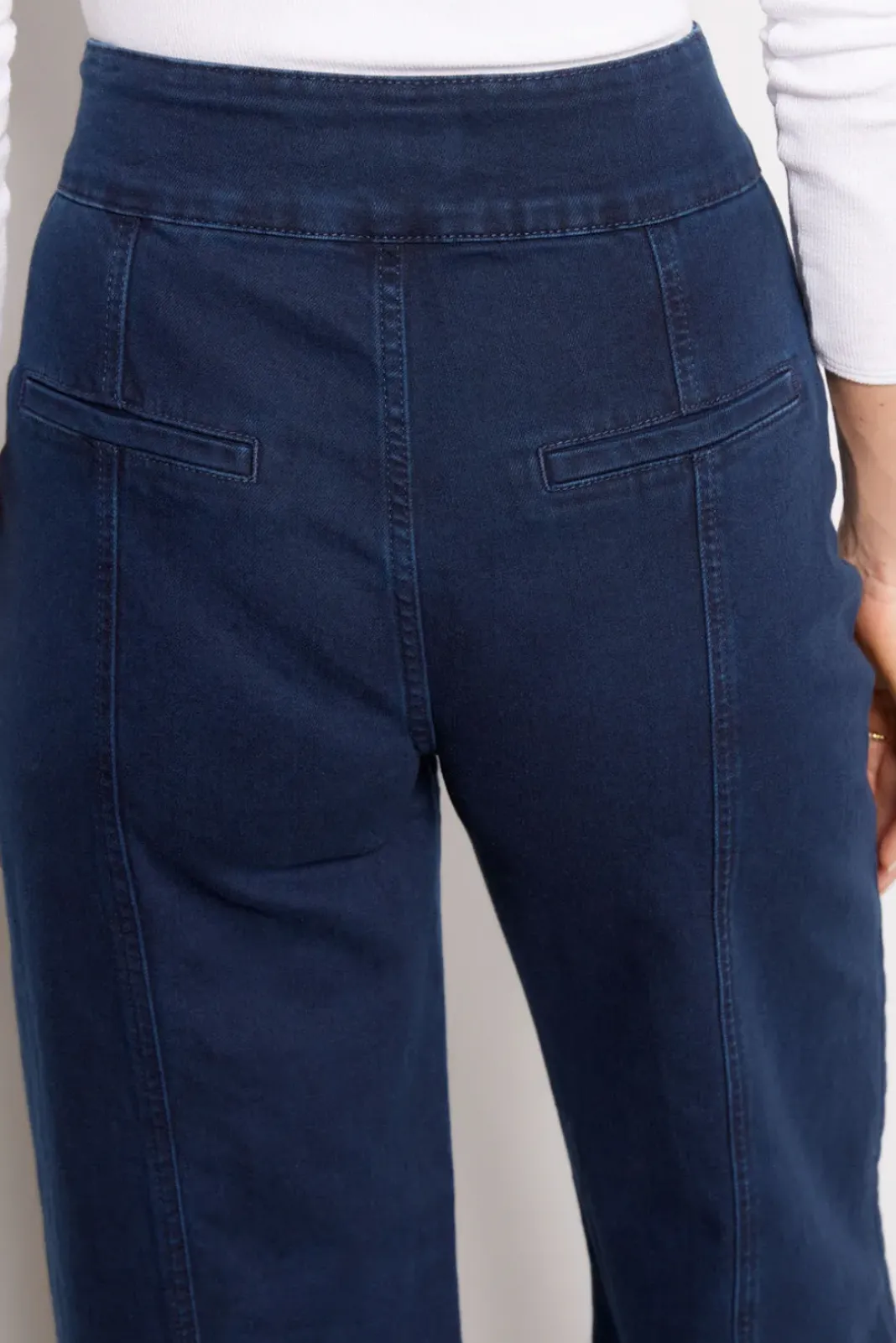 Jeans<FRAME Tailored Wide Leg Vivia