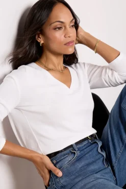 Tops & Tees<RAG AND BONE The Knit Vee LS White