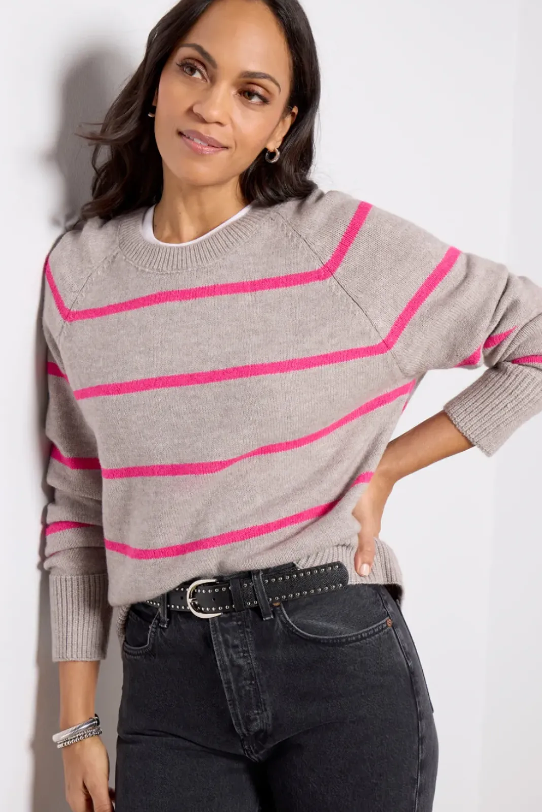 Sweaters<EVEREVE Thea Crew Pullover Grey/Pink