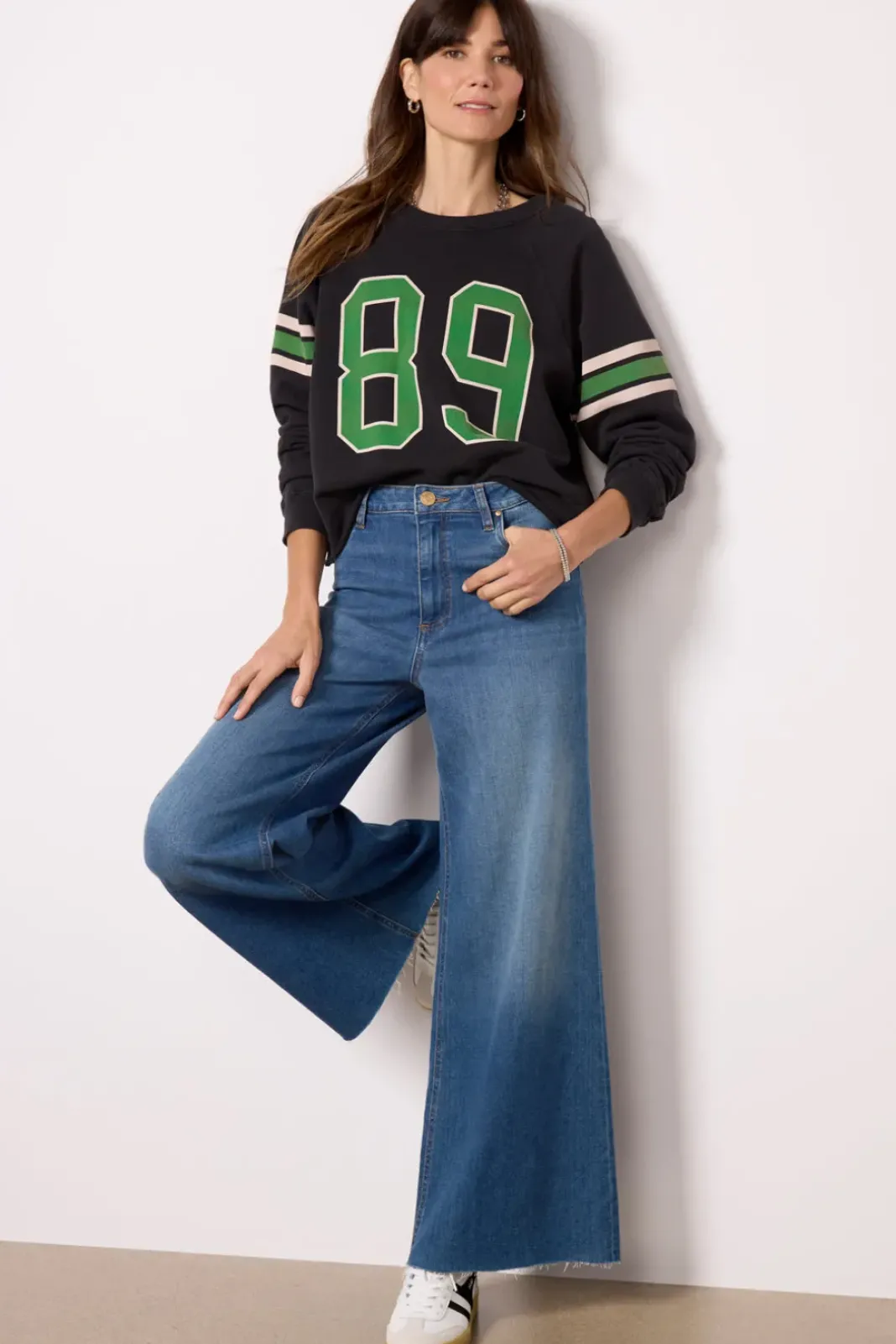 Tops & Tees<RETRO BRAND BLACK LABEL Varsity Sweatshirt Vbk
