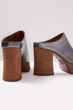 Shoes<KORK EASE Veronica Clog Silver
