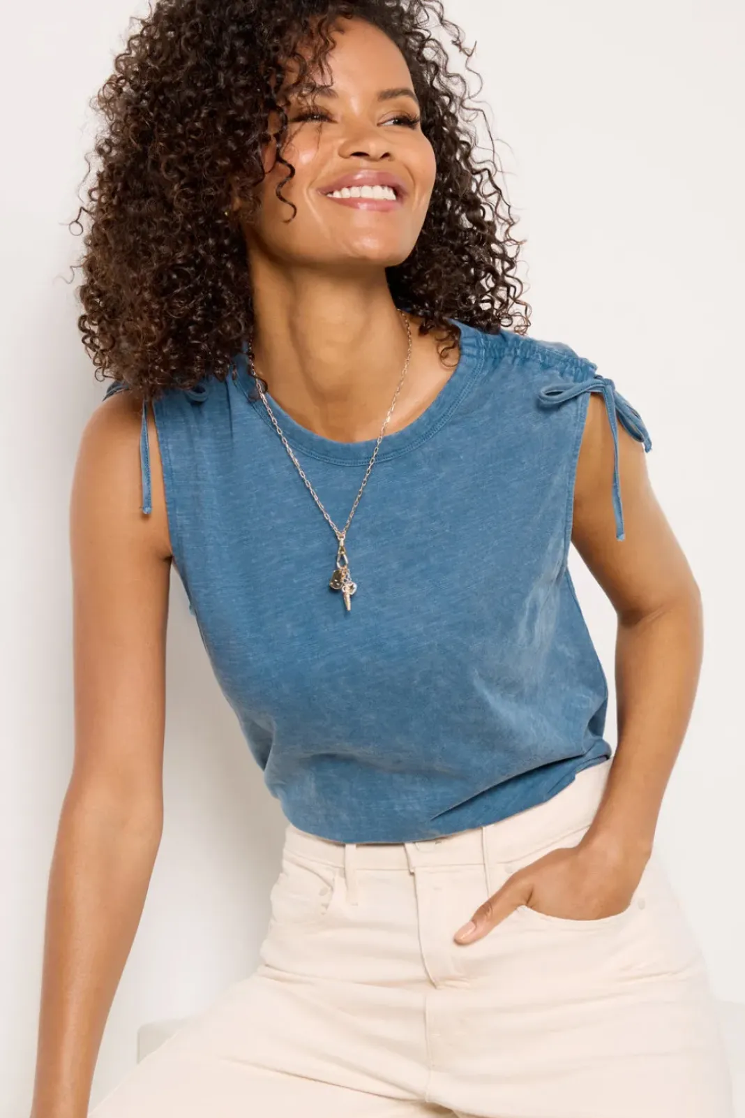 Tops & Tees<EVEREVE Vivian Tie Shoulder Tank Blue