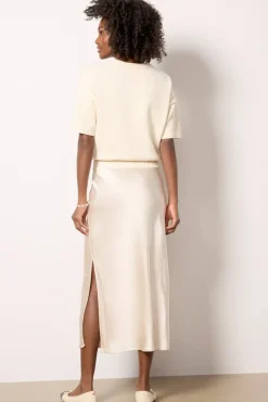 Dresses<EVEREVE Wendy Two-Fer Dress Champagne