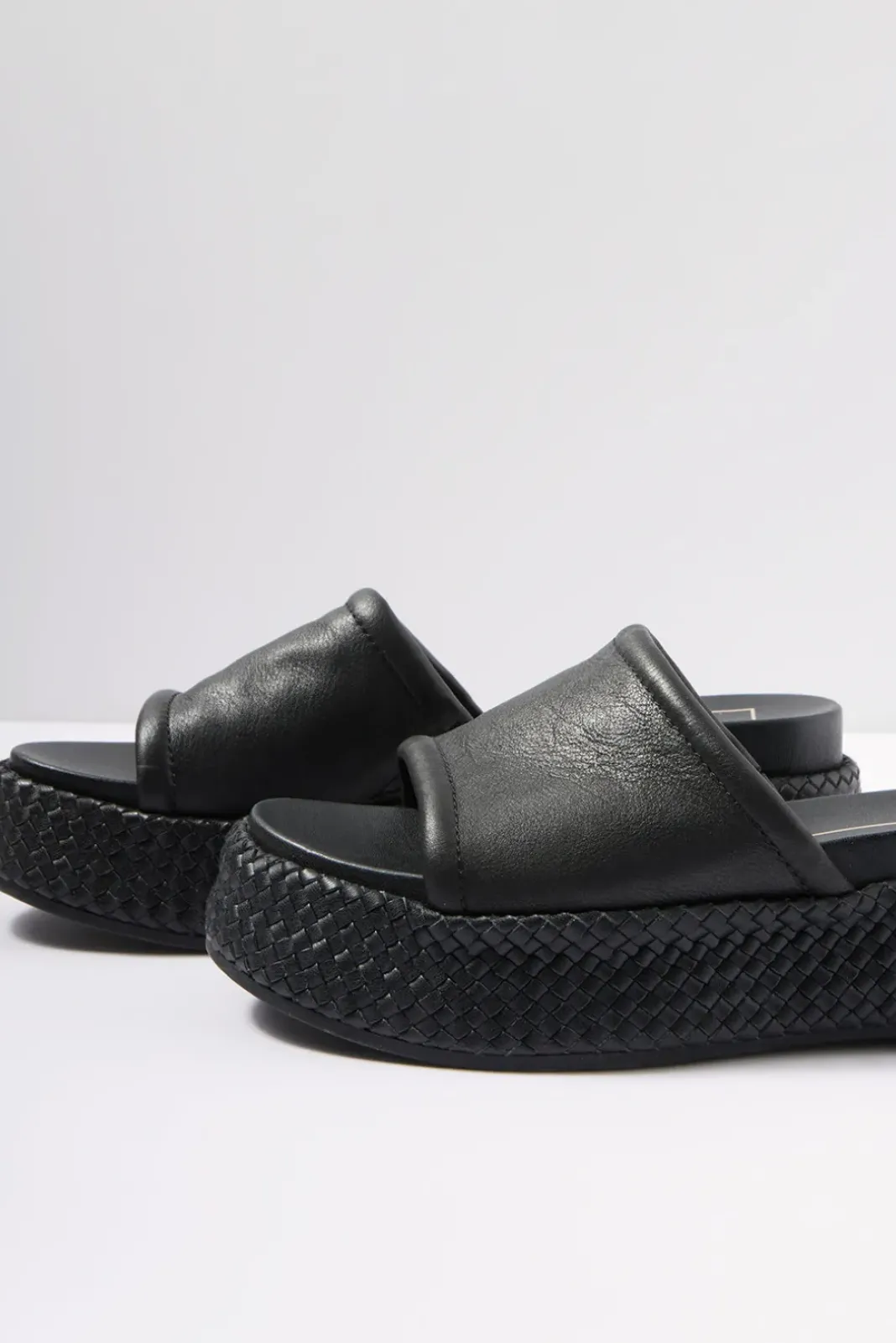 Shoes<DOLCE VITA Wimsyn Flatform Black